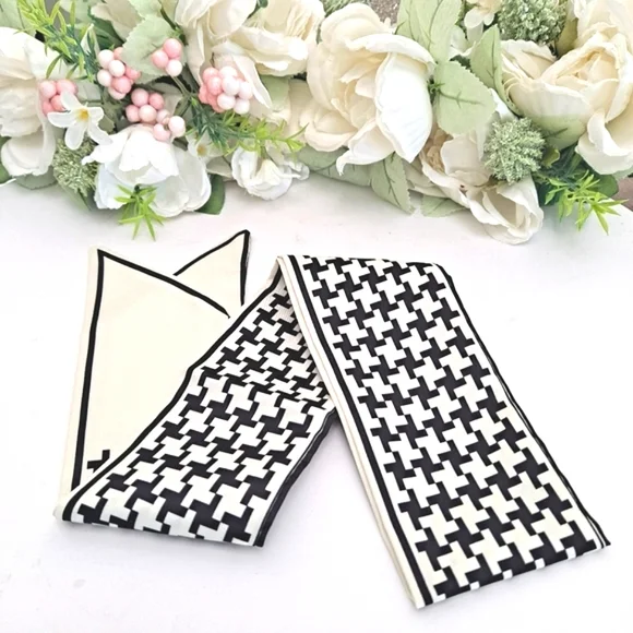 Twilly skinny houndstooth off white black bag purse scarf set of two NEW 2/$30 - Picture 3 of 11